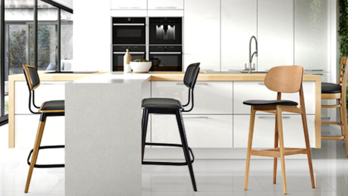 How to Pick the Perfect Bar Stool Height: A Guide • Barstool Comforts